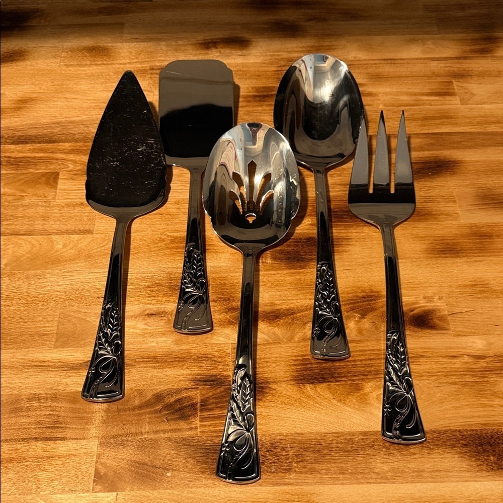 Lenox Holiday Oversized Hostess Serving Set of 5